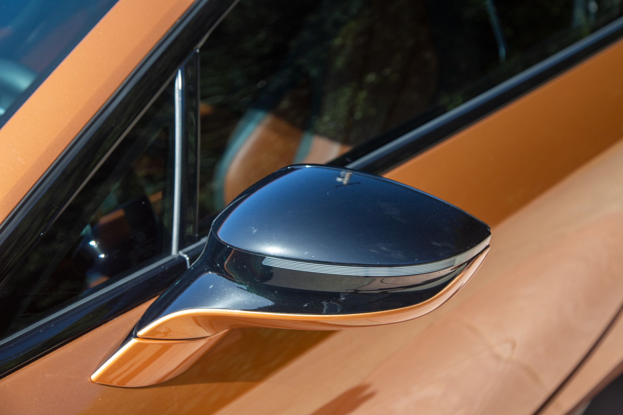 r4JzA51k-KV2f53-f-bM