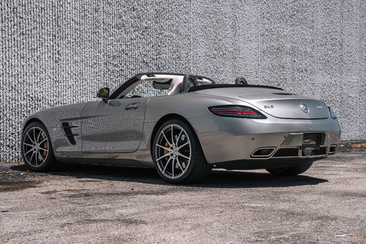 Mercedes-Benz SLS AMG Buyers Guide | Exotic Car Hacks