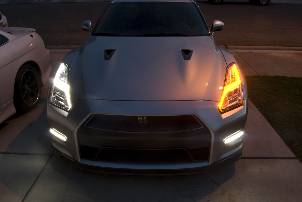 2015 gtr headlights