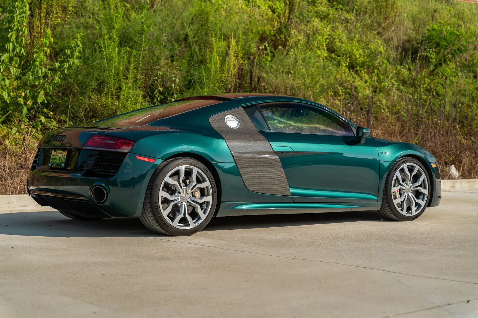 audi exclusive green r8