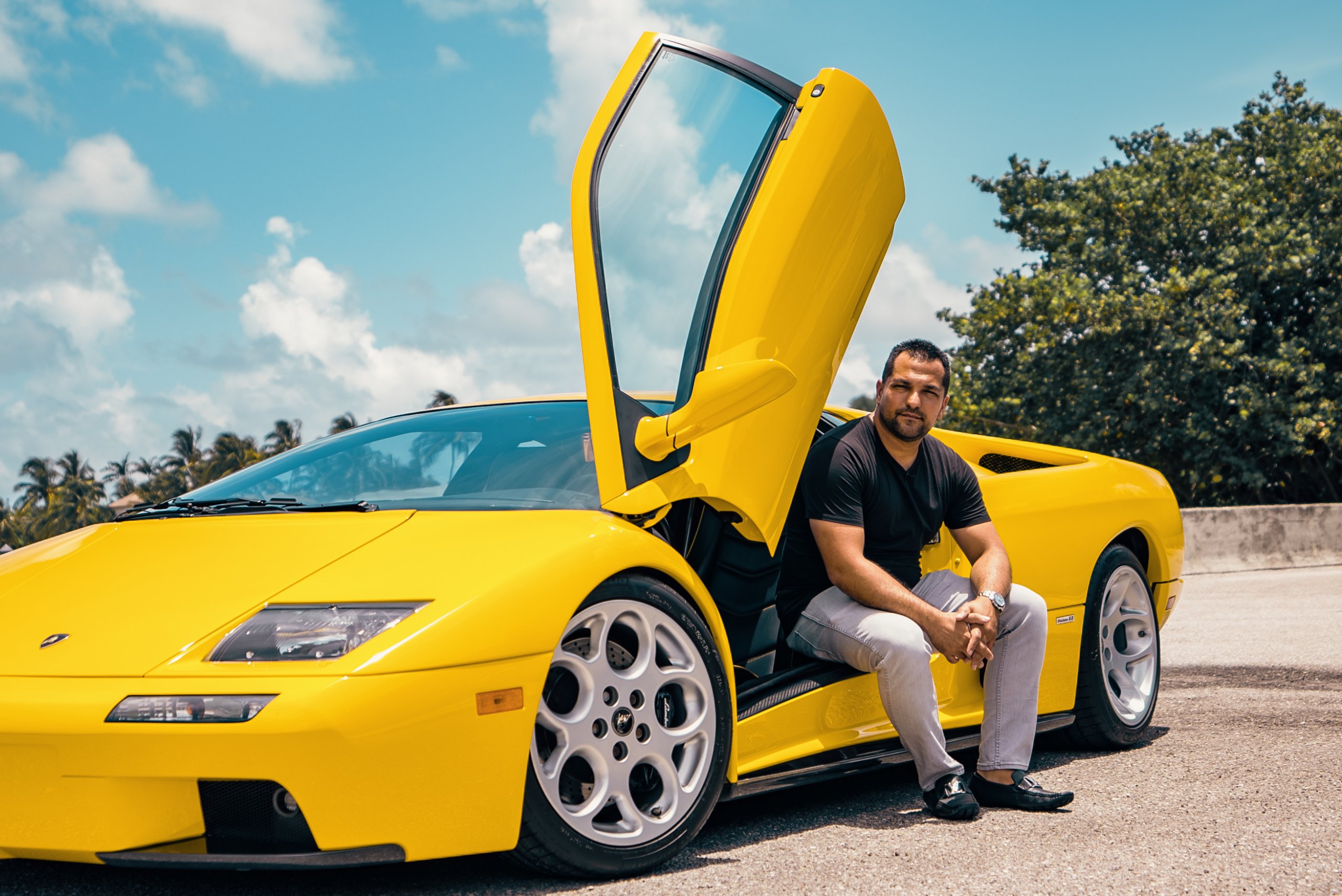 YELLOW LAMBO-9