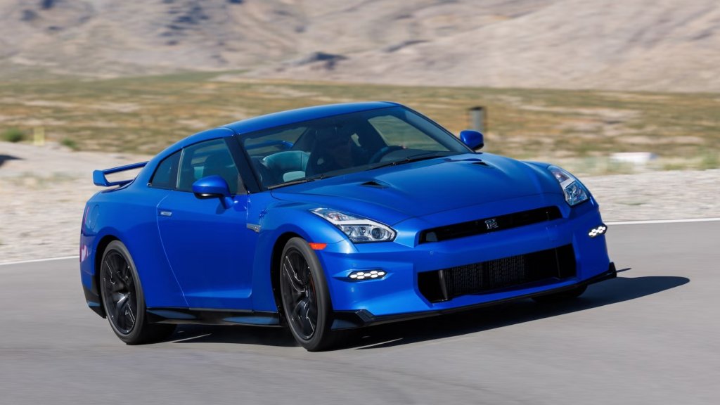 Nissan R35 GT-R Buyers Guide | Exotic Car Hacks