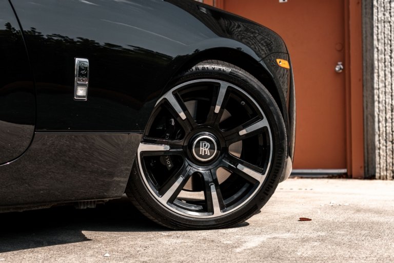 Rolls-Royce Wraith Buyers Guide | Exotic Car Hacks