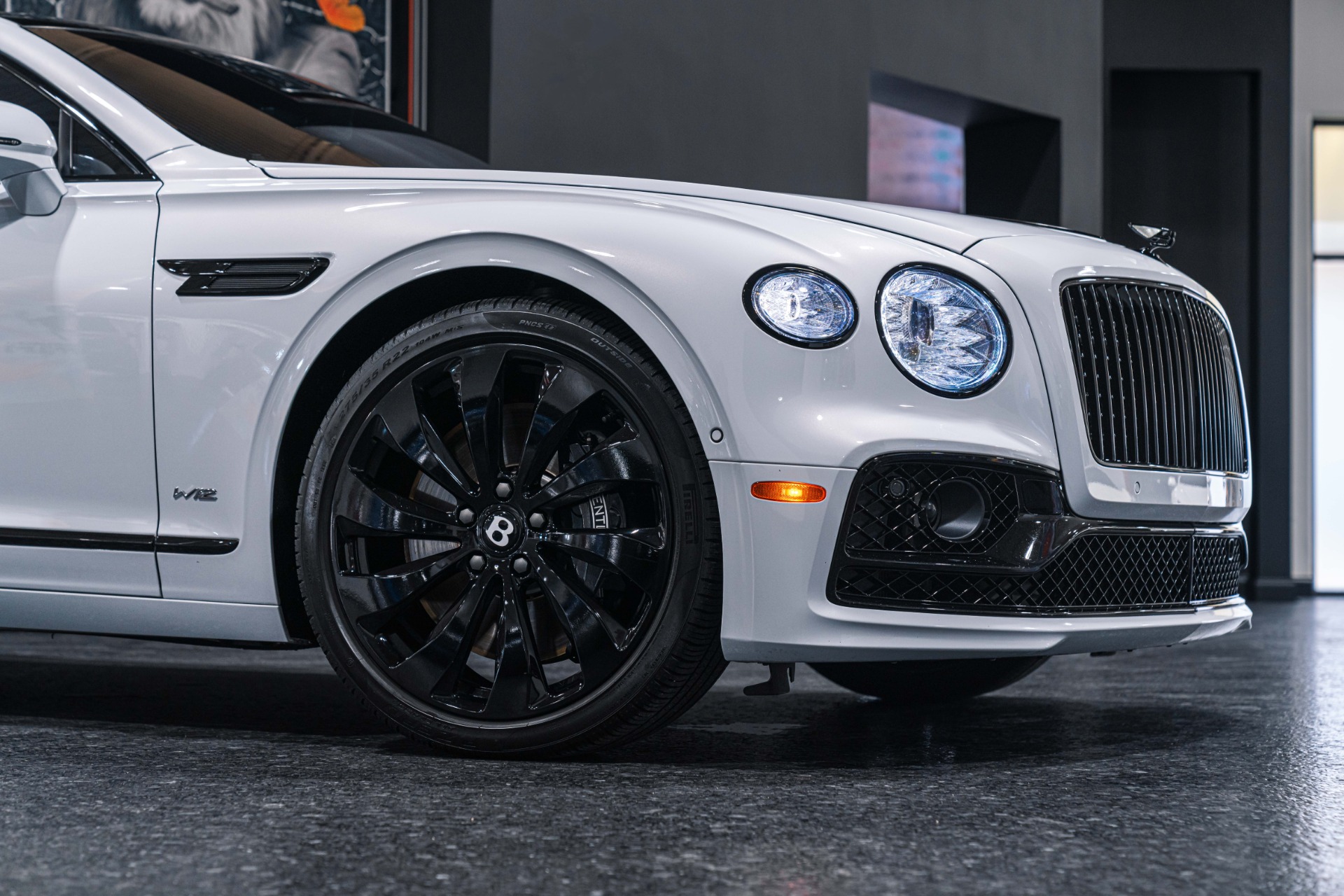 Used-2020-Bentley-Flying-Spur-W12-First-Edition-in-Ice-White-w-342K-MSRP-+-Mulliner-Driving-Spec-1715108984 turbo oil pipes